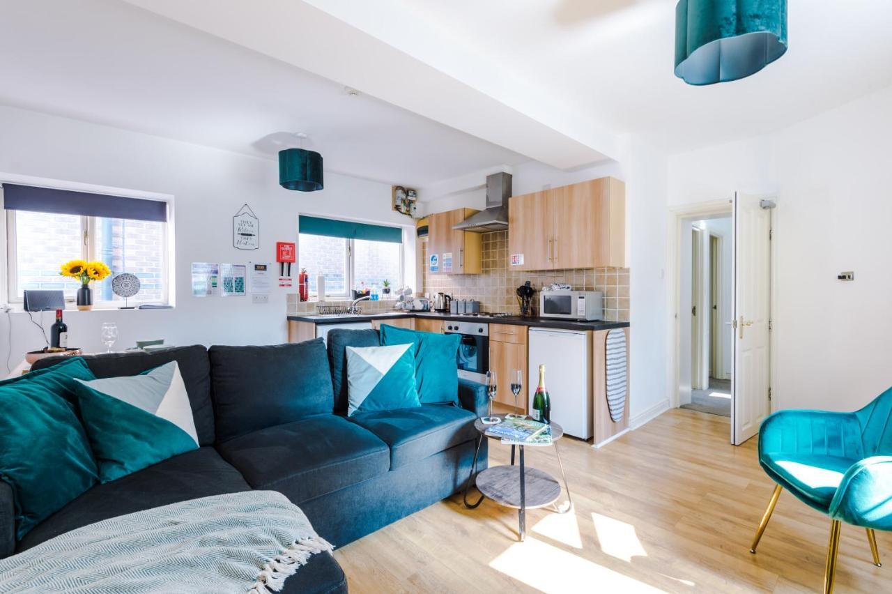 Stylish Chester City Centre Apartment By 53 Degrees Property, Ideal For Couples & Business Professionals - Sleeps 4 Dış mekan fotoğraf