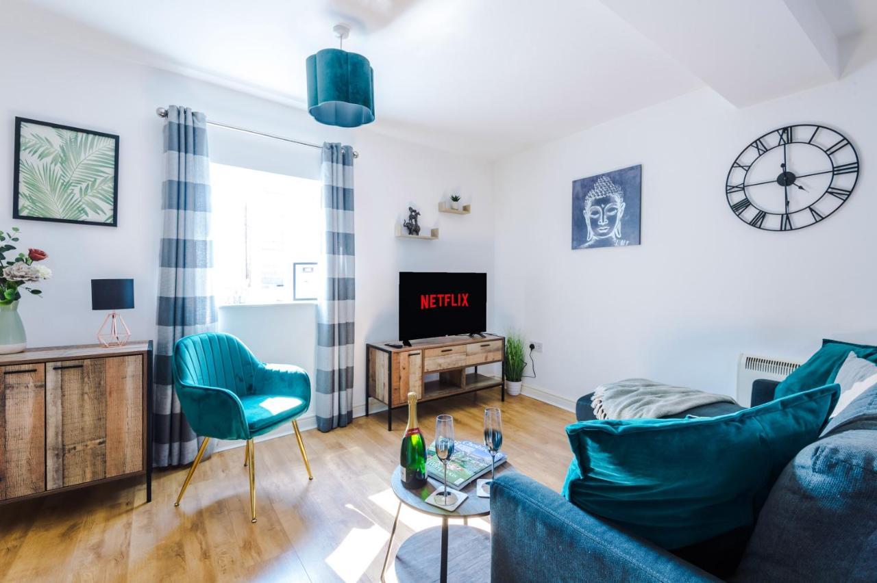 Stylish Chester City Centre Apartment By 53 Degrees Property, Ideal For Couples & Business Professionals - Sleeps 4 Dış mekan fotoğraf